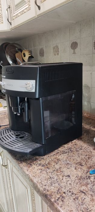 Кофеварка Delonghi esam 3000