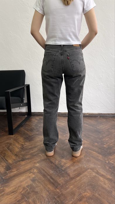 Оригінал 100 % Жіночі джинси Levi’s ® Premium 501