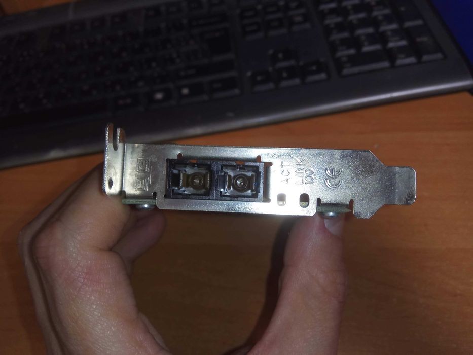 Оптоволоконная сетевая карта 3 Com PCI 100mb низкопрофильная