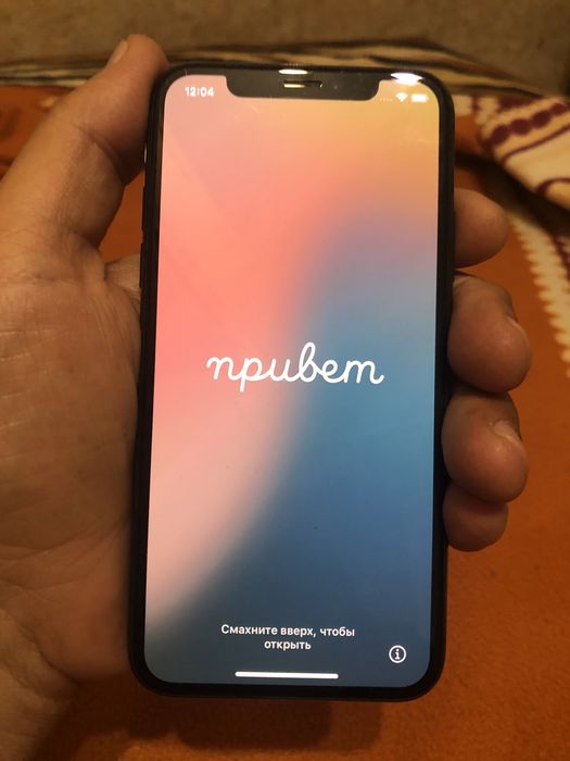 iPhone XS-256GB заблокований гарний стан