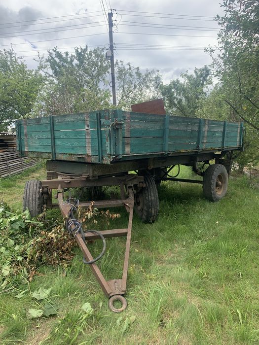 Причіп до трактора