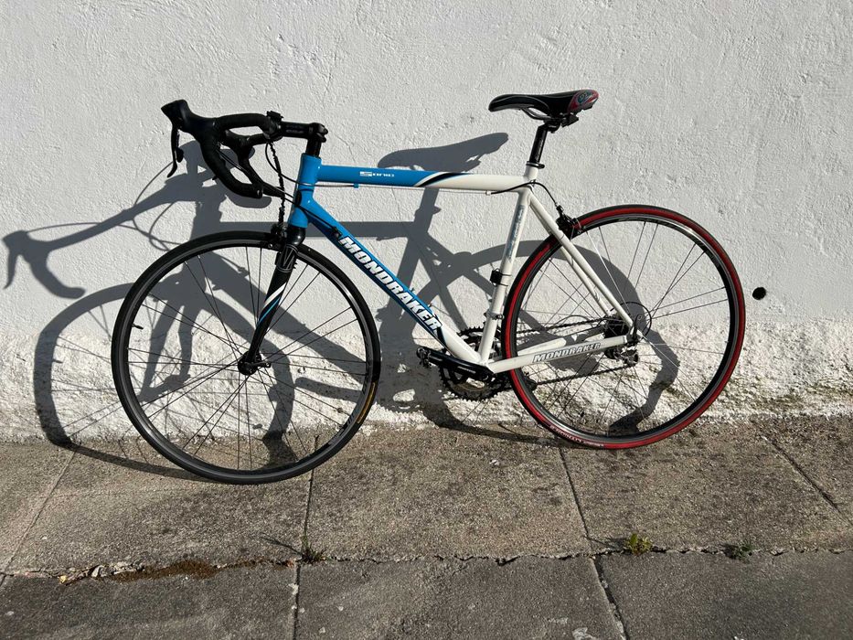 Bicicleta de estrada Mondraker