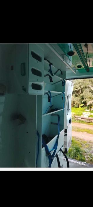 Caravana: água quente e eletricidade