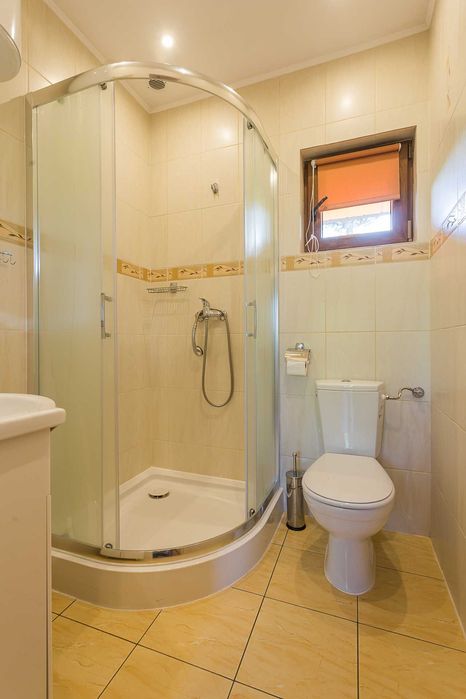 Domki i pokoje nad Jeziorem Solińskim  Polańczyk "Panorama"