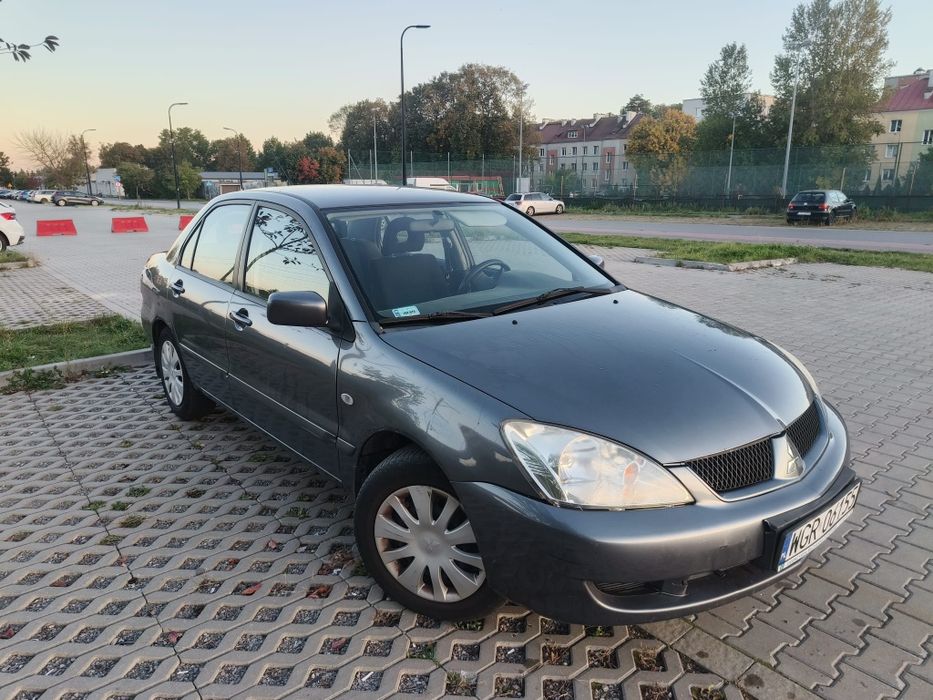 Mitsubishi Lancer