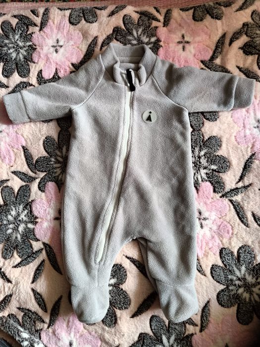 Флісовий комбінезон 62розмір