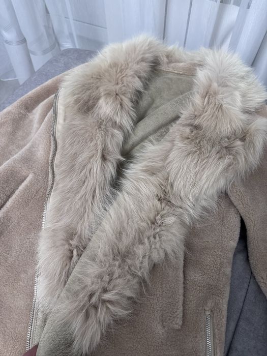 Пальто з натуральним хутром, вживане, розмір 44