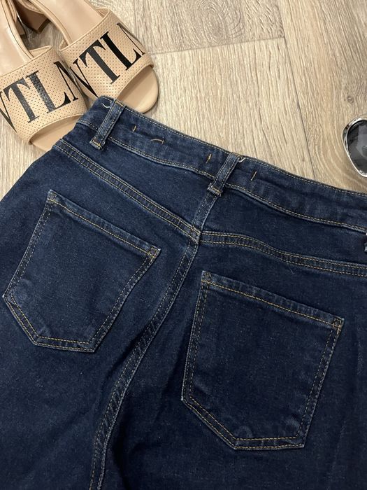 Джинси LC Waikiki Slim Mom
