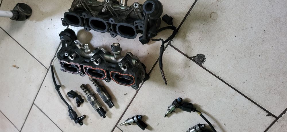 Wtryski 3.2 FSI Audi A6 C 6 z  Gwarancją cena za  6 szt