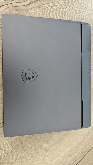 Laptop MSI Vector GP68HX RTX 4080 / i9 13950HX / 16 GB / 1 TB SSD M2