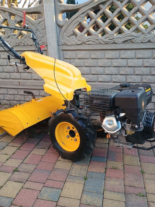 Glebogryzarka mycie kostki