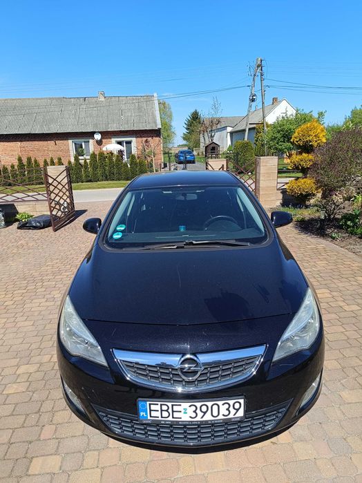 Opel Astra 1.4 Turbo 2010