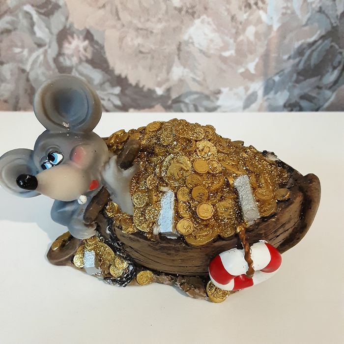 Коллекционные статуэтки