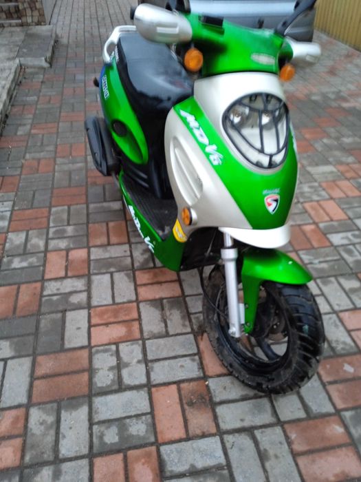 Скутер Spark SP80s-16