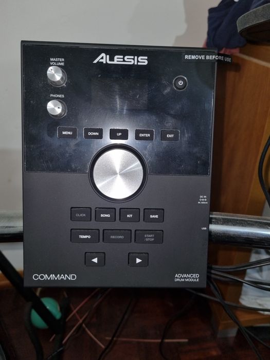 Bateria Eletrónica alesis command mesh kit