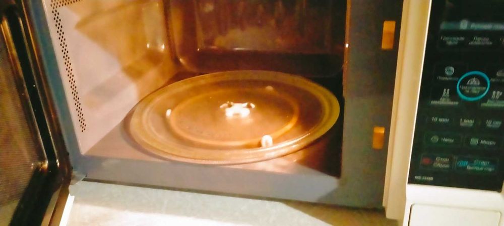 Микроволновка LG-2348B как НОВАЯ мікрохвильовка