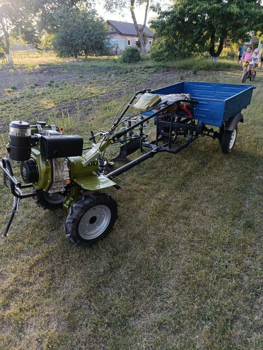Продам мотоблок дозер
