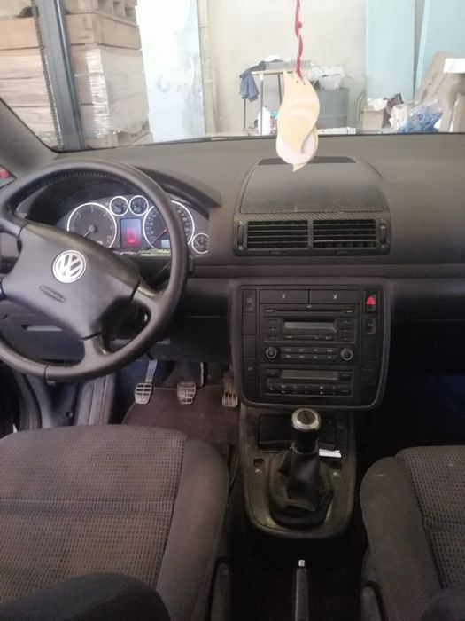 VW Sharan 2.0 140cv