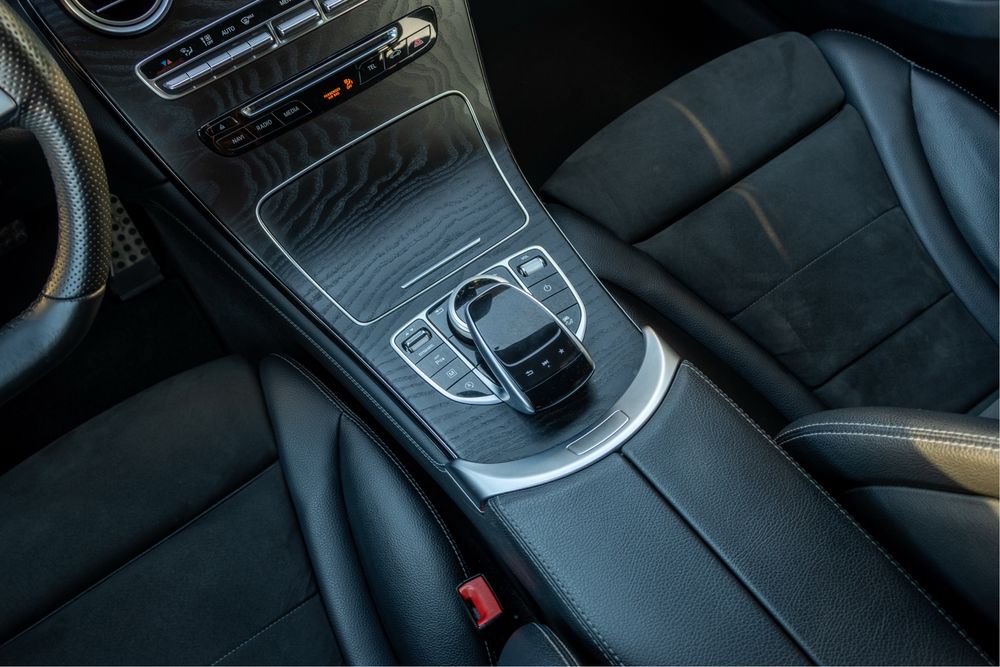 Mercedes-Benz GLC 220d COUPE AMG LINE