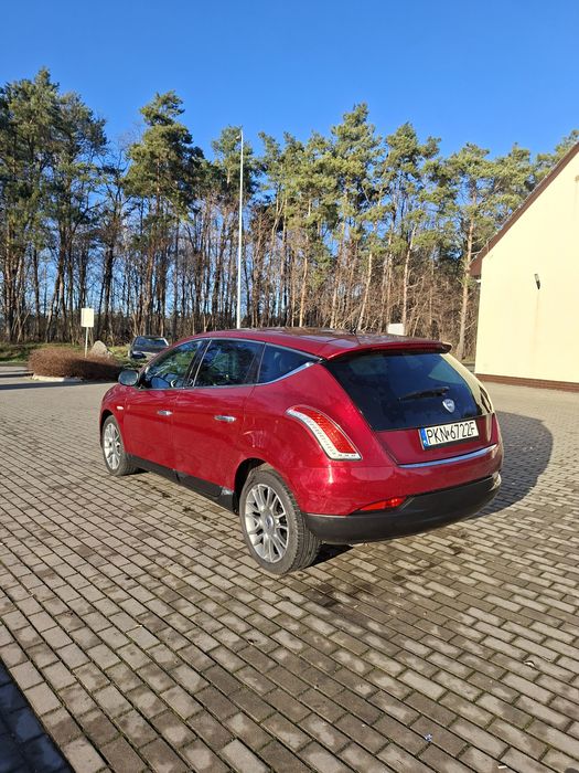 Lancia Delta 1.6d automat super stan