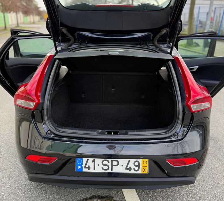 Volvo V40 D2 1.6 Diesel | 2013 | Manual