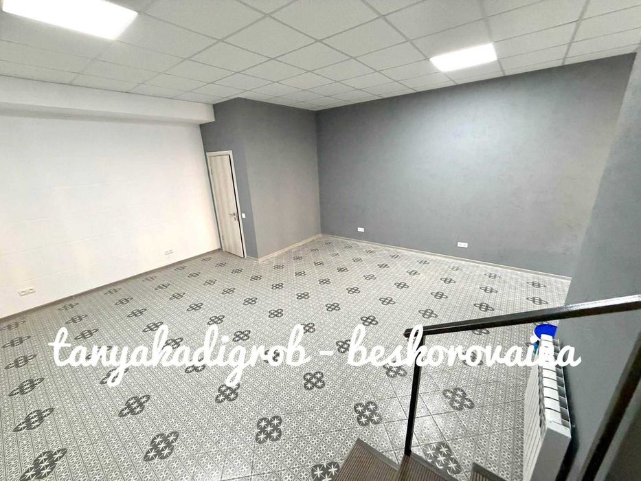 ПЕРША ЗДАЧА! Комерційне приміщення 40 м², ЖК «Київський маєток» (вул. Тарасівська, 9).