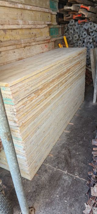 Material de Cofragem e Contentor