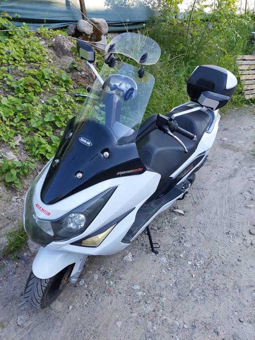 Skuter Daelim S3