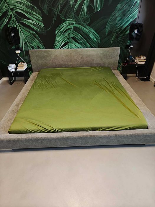 Używane Łóżko Falibor 160x200 z materacem.