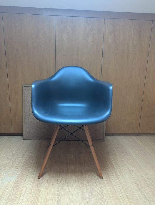 cadeira Charles Eames Vitra