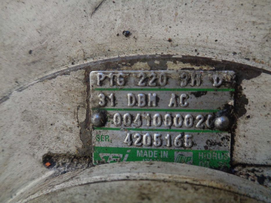 Zwolnica + silnik jazdy hydromotor SAI Modena P1G 220 9H D