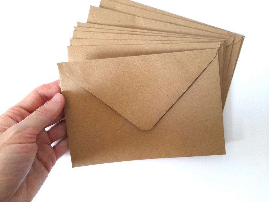 Envelopes Natural 12x17.6cm - um pouco maior que C6