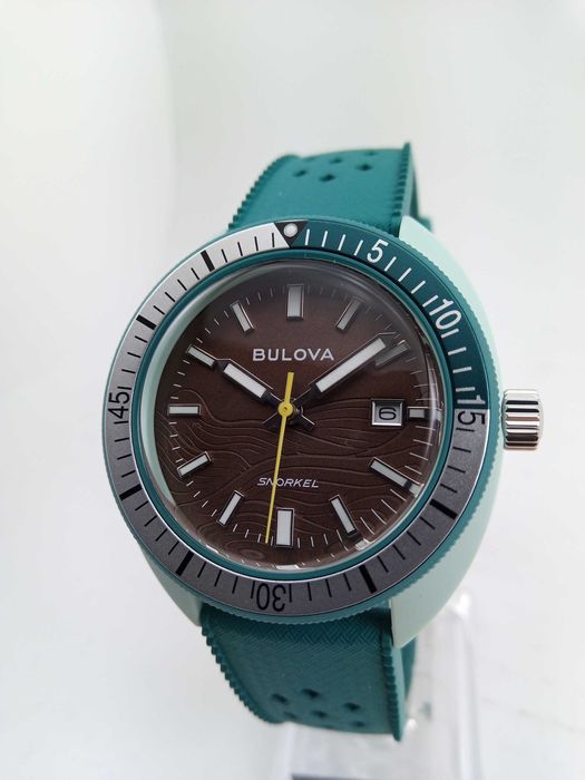 Керамика - часы Bulova Oceanographer Snorkel 98B446 головка на резьбе