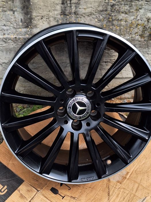 Чорні диски R18 Mercedes  GLE GLC E clas w212 w213 Vito V clas w447