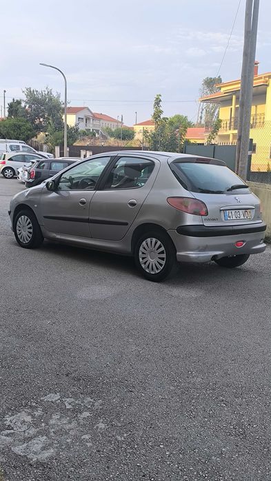 Peugeot 206 1.2 Color Line