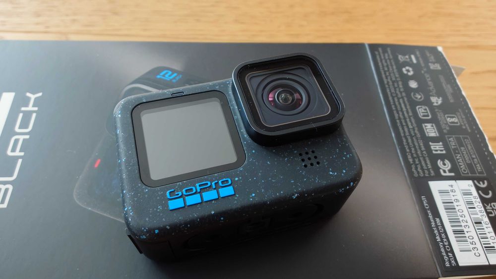 GoPro Hero 12 Black + pilot + akcesoria