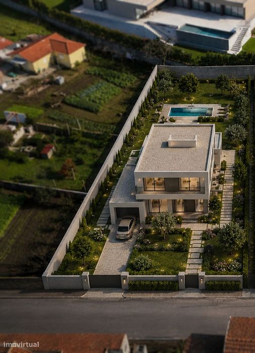 Urban plot of 794 m² in Folgosa, Maia