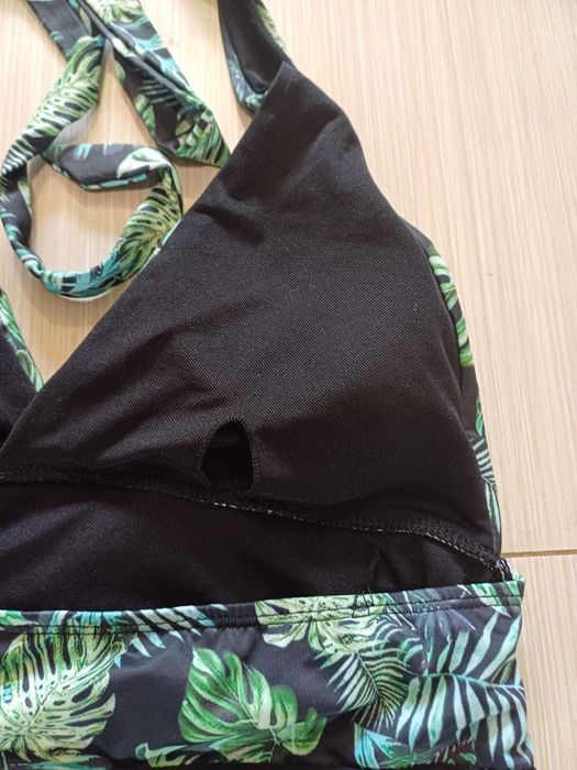 Modelujący kostium kąpielowy  M-L _ czerń + zieleń