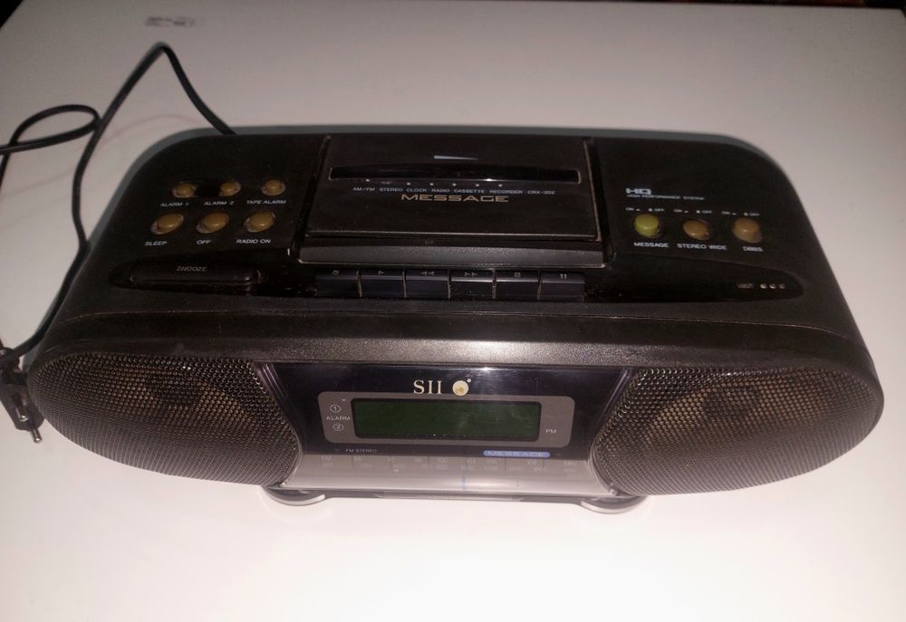 Rádio,  despertador  e leitor de cassetes Seikp