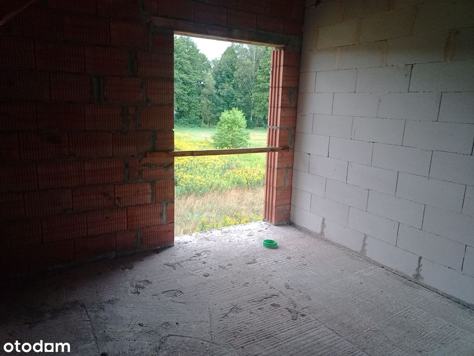 Dom w Rakszawie 138m2 z garażem na działce 8ar