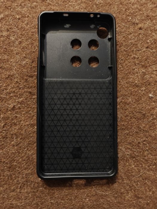 Чохли на Oneplus 12