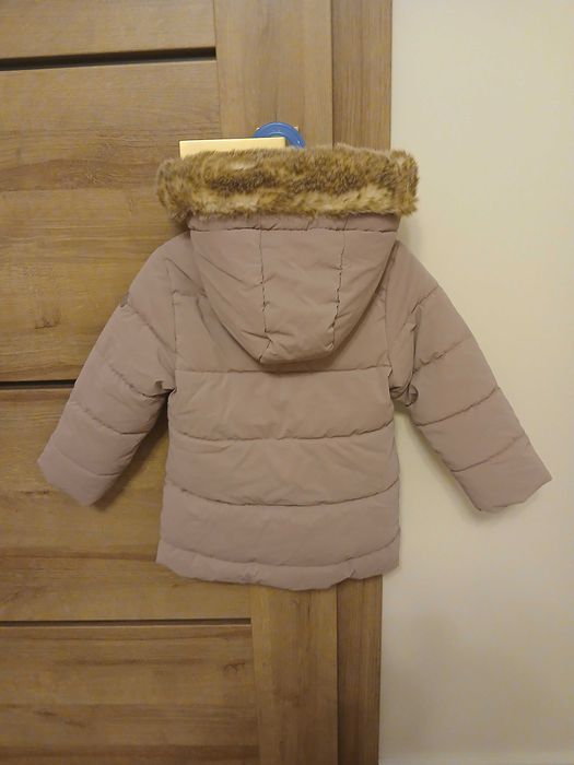 Kurtka zimowa dla dziewczynki 110 cm