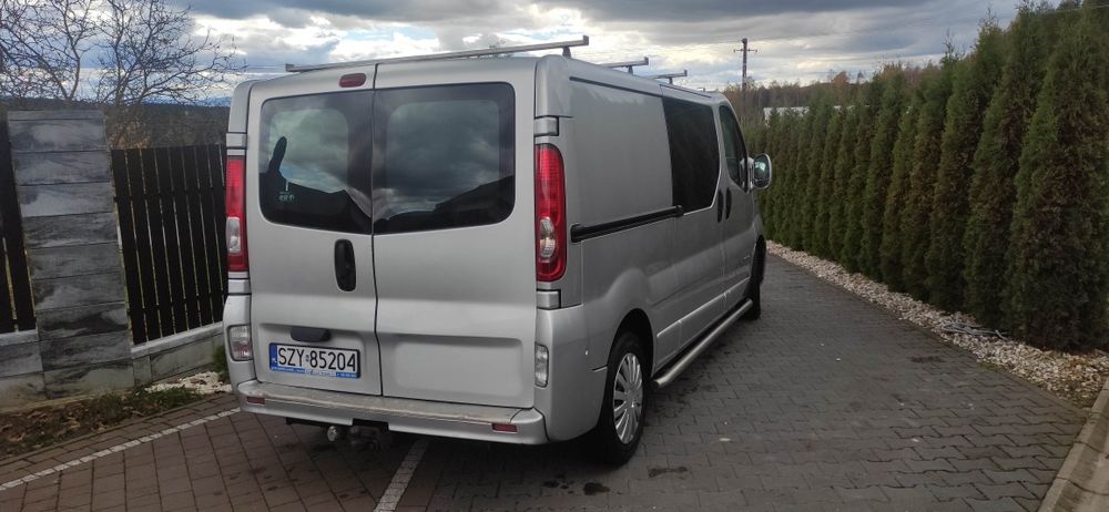 Renault Trafic 2.5 L1H2 dCi Vivaro Primastar bus brygadówka zamiana ko