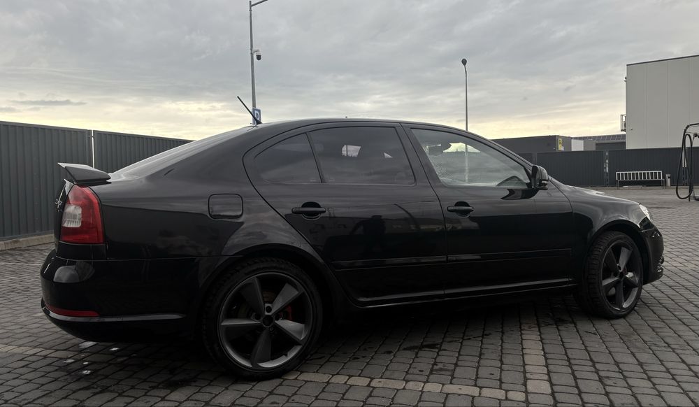 Шкода Skoda octavia А5 RS