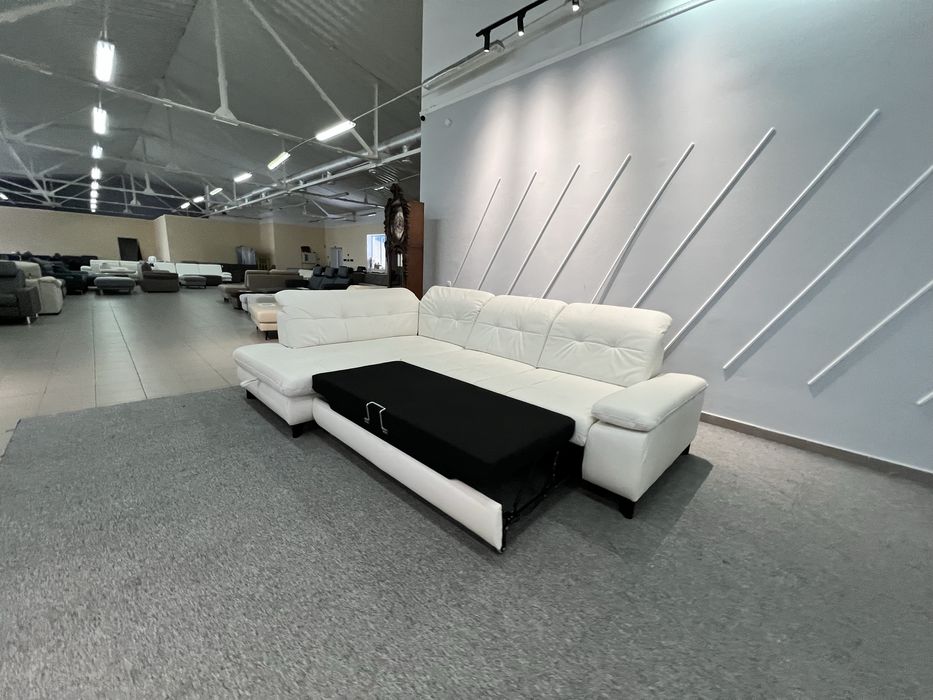 Диван розкладний пуфік з нішею  шкіряний білий кутовий