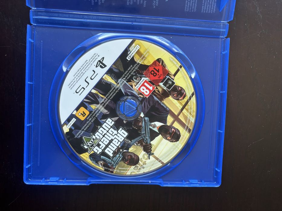 Vendo gta 5 para ps5