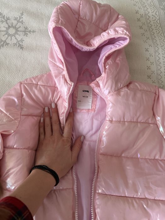 Віддам 2 куртки ( зима та осінь)