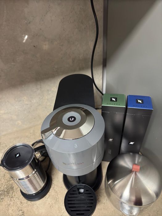 Máquina café Nespresso