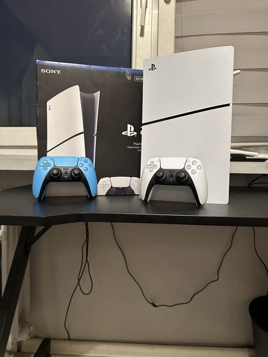 Konsola ps 5 z dwoma padami