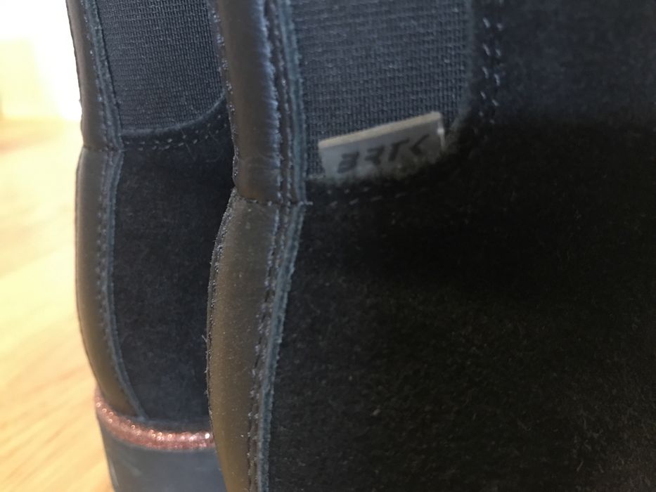 Krótkie skórzane botki Bartek 33